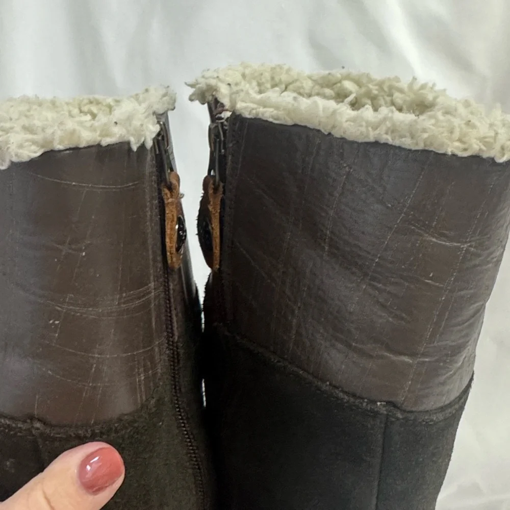 Pajar Canada women's tall winter boots,brown leather upper, shearling Size 7/7.5